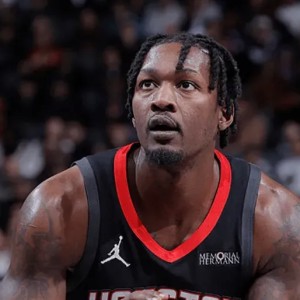 火箭对阵森林狼，芬尼-史密斯可以出战，伊森赛前决定